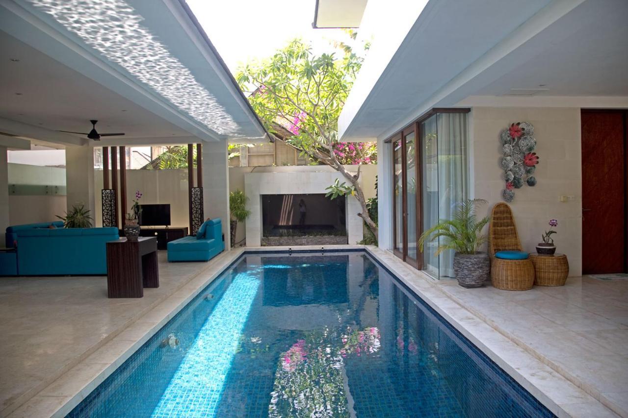 Indi Villas - The Bhadra Villa Seminyak Exterior foto